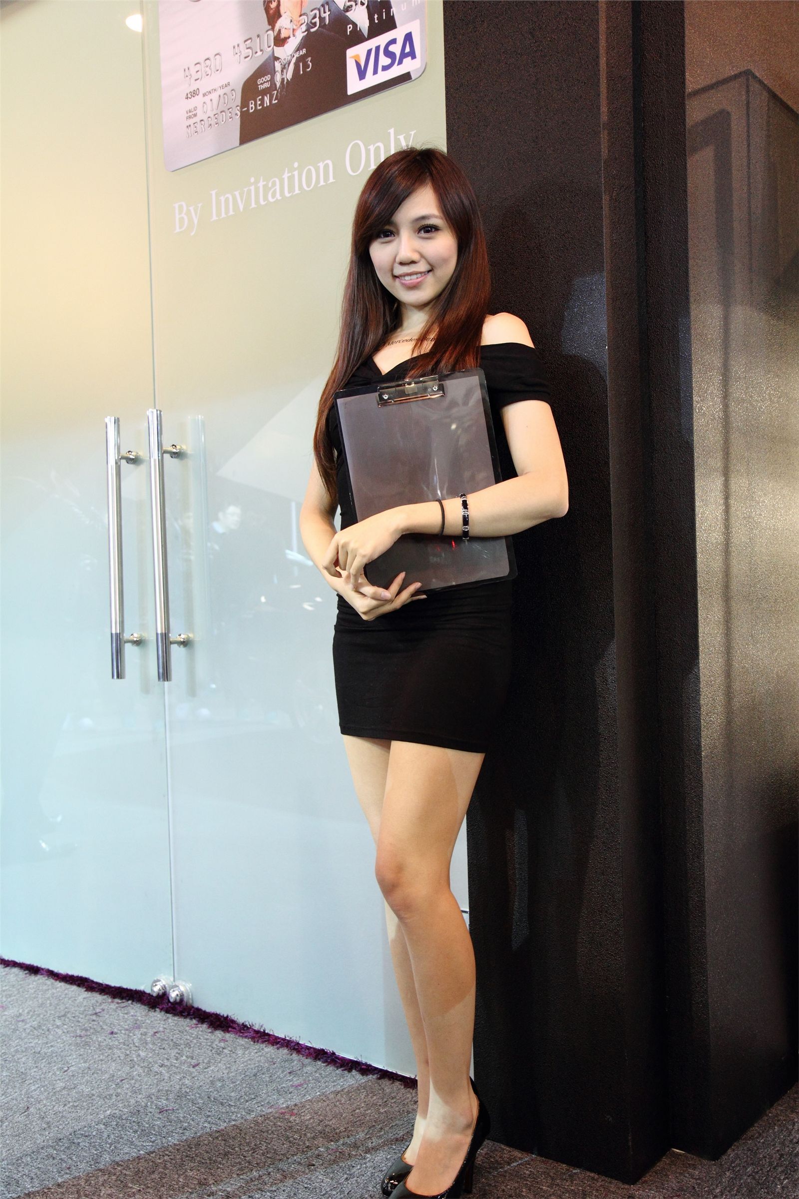 Mercedes Benz 2012 auto show girl